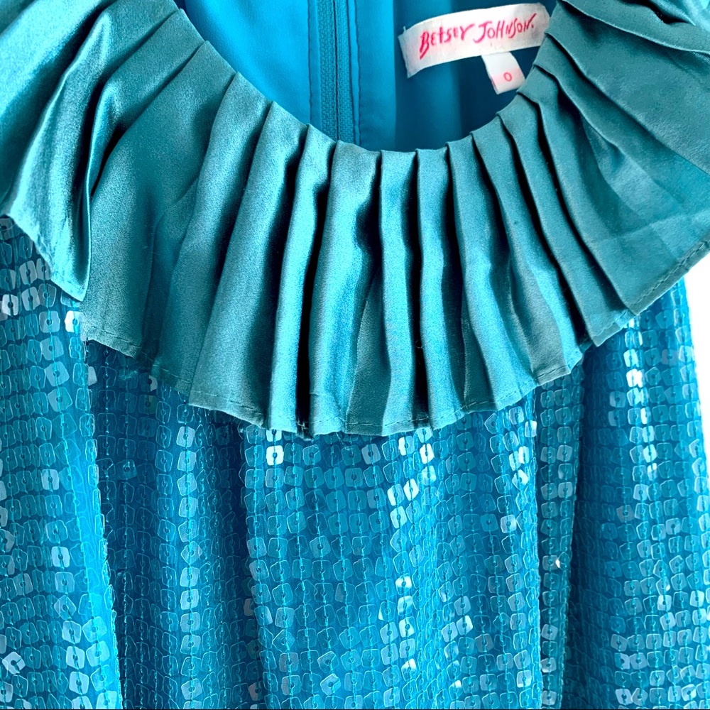 Betsy Johnson dress